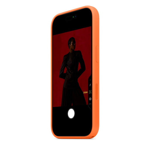 Produktbild Smartphone-Hülle - Apple iPhone 17 Pro Silikon Case mit MagSafe Orange